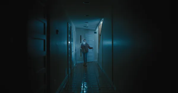 Skyler Davenport in See For Me