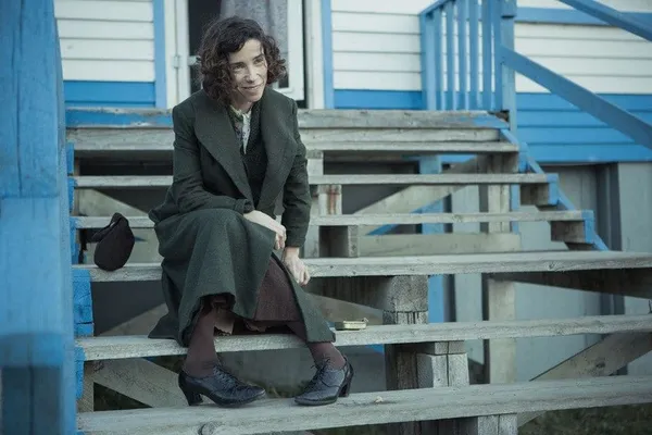 Sally Hawkins as Maud Lewis 2