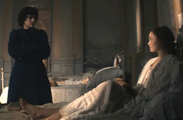 Soko and Lily-Rose Depp in The Dancer