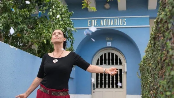 Sônia Braga in Aquarius 3
