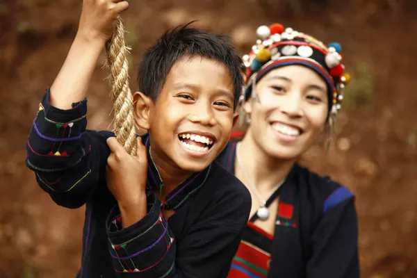 Sitthiphon Disamoe and Alice Keohavong in The Rocket