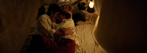 Jon Foo and Nelli Tsay in The Outsider