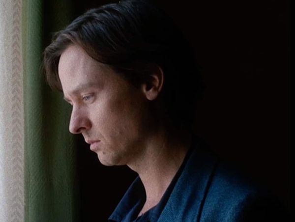 Dominik Graf on Tom Schilling as Jakob Fabian in his adaptation of Erich Kästner’s Fabian: Going to the Dogs, co-written with Constantin Lieb: “He is a wonderful flaneur, somebody who’s just looking, just walking by.”