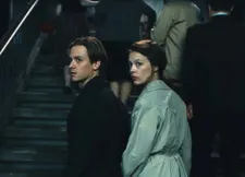Kurt Barnert (Tom Schilling) with Ellie Seeband (Paula Beer) going West in Never Look Away