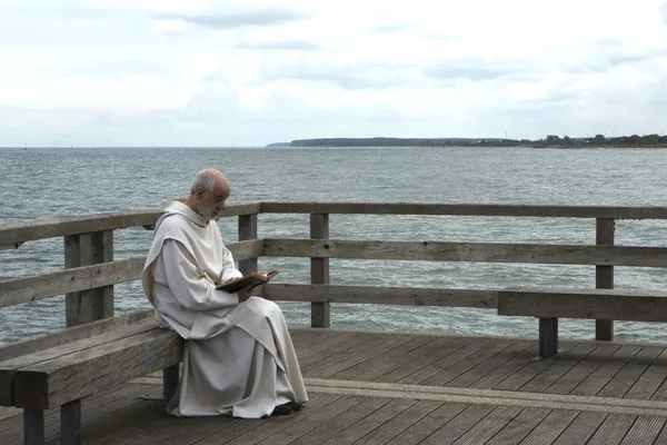 Toni Servillo in The Confessions 2