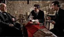 Luigi Pirandello (Toni Servillo) with Sebastiano Vella (Salvatore Ficarra) and Onofrio Principato (Valentino Picone) in Roberto Andò’s Strangeness