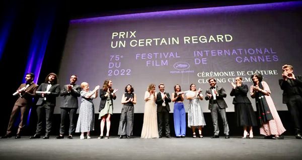 Round of applause for the winners and the jury at the closing ceremony of Un Certain Regard in Cannes