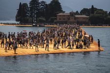 Visitors on Christo's Floating Piers at Lago d'Iseo in Northern Italy: "At the end of the day we go to the movies to watch humans, not to get information."