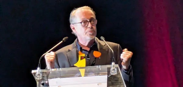 Steve Buscemi with his Cultural Icon Award: 'I don't direct enough to really feel ever at ease doing it. With acting, I feel like I've been doing that long enough that I'm more confident'