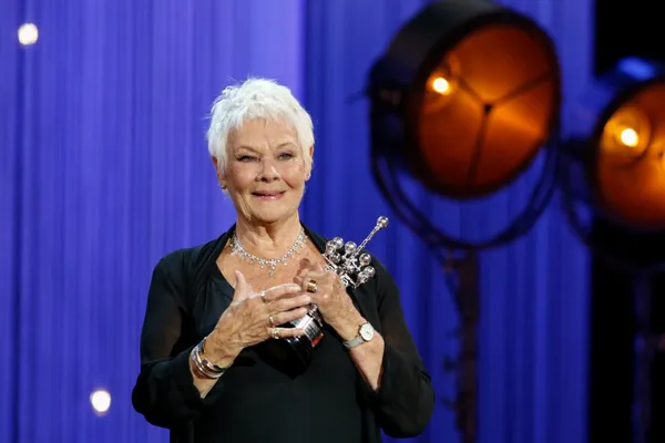 Judi Dench with her Donostia