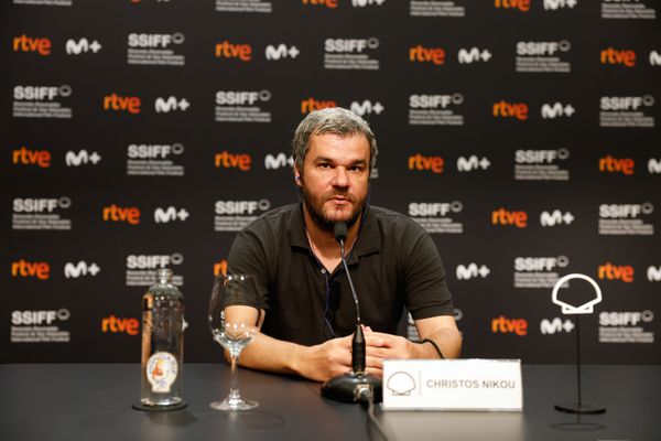 Christos Nikou at the San Sebastian press conference. He aims to watch three films a day here. 'I love the magic feeling when you are there,' he says
