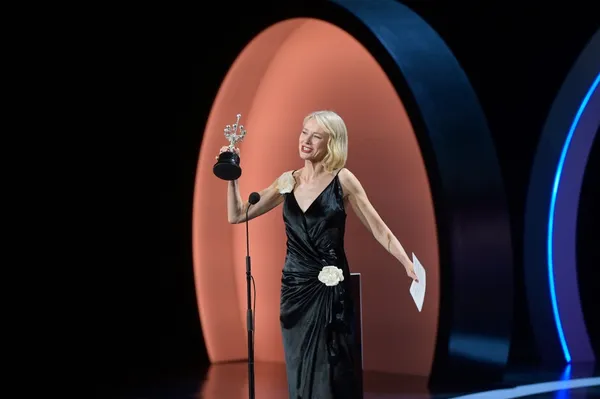 Naomi Watts dedicated her Donostia Award to David Lynch