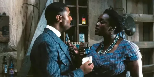 Michael B Jordan and Wunmi Mosaku in Sinners