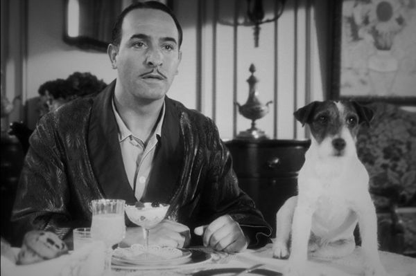 Uggie with co-star Jean Dujardin in The Artist